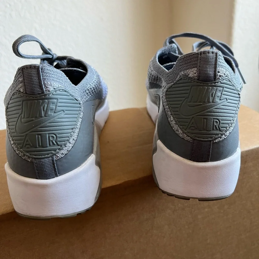 Rare Pure platinum Nike Air Max Ultra 2.0 Flyknit - Picture 3 of 12